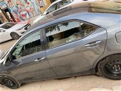 تۆیۆتا کۆرۆلا